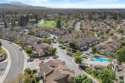 2559 Avenita Alpera, Tustin, CA 92782 - Photo 31