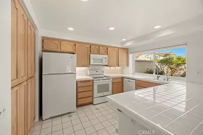 2559 Avenita Alpera, Tustin, CA 92782 - Photo 13