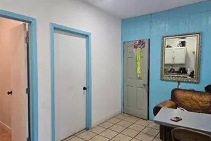 803 E 107th, Los Angeles, CA 90002 - Photo 13