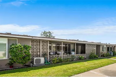 1381 Mayfield Road #141K  M6, Seal Beach, CA 90740 - Photo 5