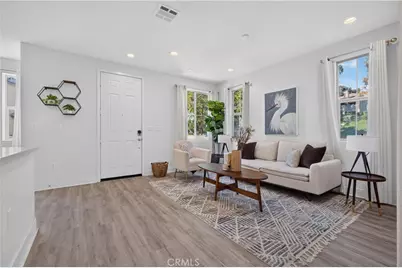 340 S Auburn Heights, Anaheim, CA 92807 - Photo 9