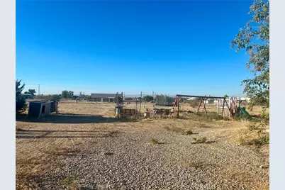 292 Lindero Road, Pinon Hills, CA 92372 - Photo 19