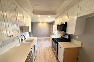 306 Coral Reef, Huntington Beach, CA 92648 - Photo 11