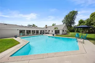 201 Barcelona, Fullerton, CA 92835 - Photo 43