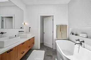 6840 E 10th St, Long Beach, CA 90815 - Photo 27