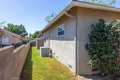 7811 Adoree, Downey, CA 90242 - Photo 41