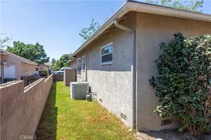 7811 Adoree, Downey, CA 90242 - Photo 41