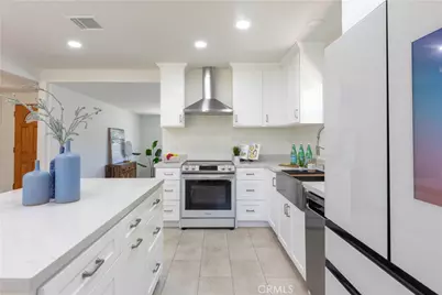 7811 Adoree, Downey, CA 90242 - Photo 13