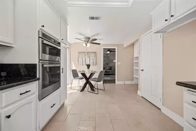 21470 Via La Naranja, Yorba Linda, CA 92886 - Photo 19