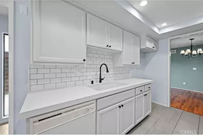 3663 Country Club Drive #E, Long Beach, CA 90807 - Photo 9
