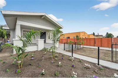 1043 W 95th Street, Los Angeles, CA 90044 - Photo 3