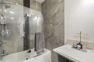 2504 W MacArthur Blvd, Santa Ana, CA 92704 - Photo 13