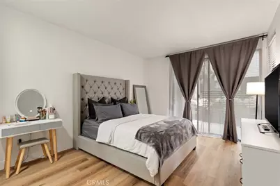 2504 W Macarthur Boulevard #I, Santa Ana, CA 92704 - Photo 9
