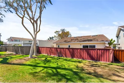 8262 Manifesto, Huntington Beach, CA 92646 - Photo 35