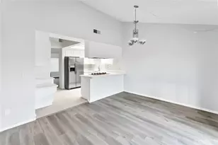 8262 Manifesto, Huntington Beach, CA 92646 - Photo 11