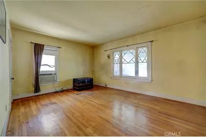 892 N Chester Avenue, Pasadena, CA 91104 - Photo 11