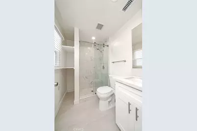 124 N Princeton Avenue, Fullerton, CA 92831 - Photo 9