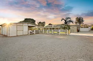 2490 Broken Lance, Norco, CA 92860 - Photo 41