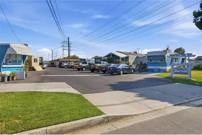 8647 Cedar St, Bellflower, CA 90706 - Photo 3