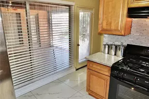 13912 S Parmelee, Compton, CA 90222 - Photo 9
