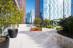 899 Francisco, Los Angeles, CA 90017 - Photo 25