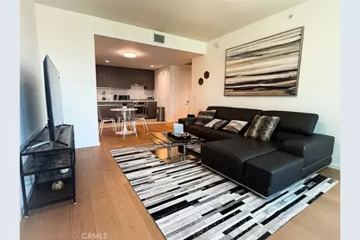 899 Francisco #1711, Los Angeles, CA 90017 - Photo 3
