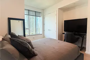 899 Francisco, Los Angeles, CA 90017 - Photo 5