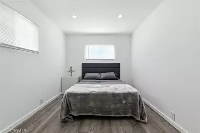 1900 W. Artesia Blvd #4, Torrance, CA 90504 - Photo 9