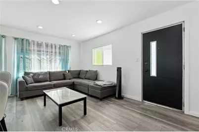 1900 W. Artesia Blvd #4, Torrance, CA 90504 - Photo 3