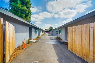 13838 Arthur, Paramount, CA 90723 - Photo 3