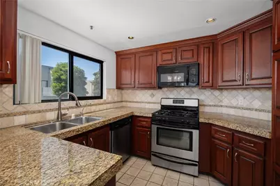 17652 Sergio Circle #202, Huntington Beach, CA 92647 - Photo 9