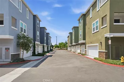 1756 Cayton Loop, West Covina, CA 91790 - Photo 33