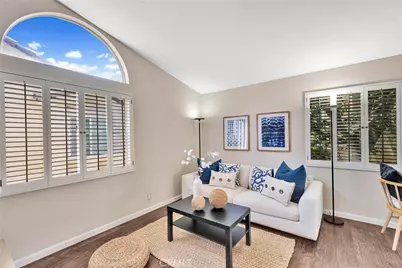 21164 Gladiolos Way, Lake Forest, CA 92630 - Photo 5