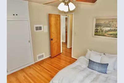 1724 E 1st Street #9, Long Beach, CA 90802 - Photo 27