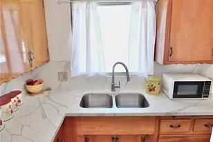 1724 E 1st St, Long Beach, CA 90802 - Photo 21