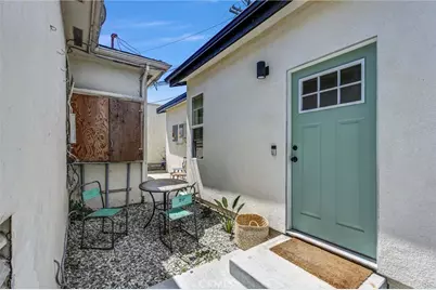 1861 S Redondo, Los Angeles, CA 90019 - Photo 9