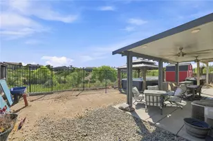 23682 Saratoga Springs, Murrieta, CA 92562 - Photo 47