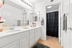 23682 Saratoga Springs, Murrieta, CA 92562 - Photo 33