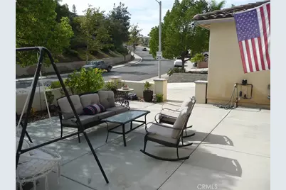23682 Saratoga Springs, Murrieta, CA 92562 - Photo 3