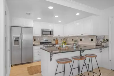 2 Keel Court, Long Beach, CA 90803 - Photo 21