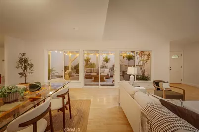 2 Keel Court, Long Beach, CA 90803 - Photo 37