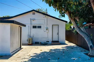 311 E Cummings Ln, Long Beach, CA 90805 - Photo 43