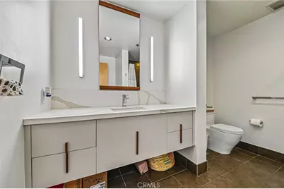 1111 S Grand Avenue #515, Los Angeles, CA 90015 - Photo 25