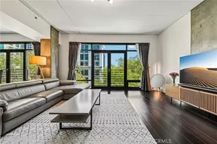 1111 S Grand Ave, Los Angeles, CA 90015 - Photo 3