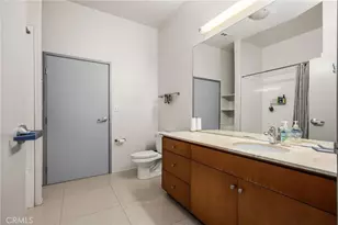 435 W Center Street Promenade, Anaheim, CA 92805 - Photo 27