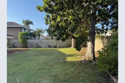20262 Craimer, Huntington Beach, CA 92646 - Photo 9