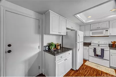 21122 Aqua, Mission Viejo, CA 92691 - Photo 5