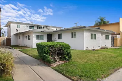1110 N East, Anaheim, CA 92805 - Photo 1