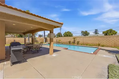 1090 W Huff Street, Rialto, CA 92376 - Photo 41