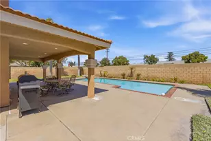 1090 W Huff St, Rialto, CA 92376 - Photo 41